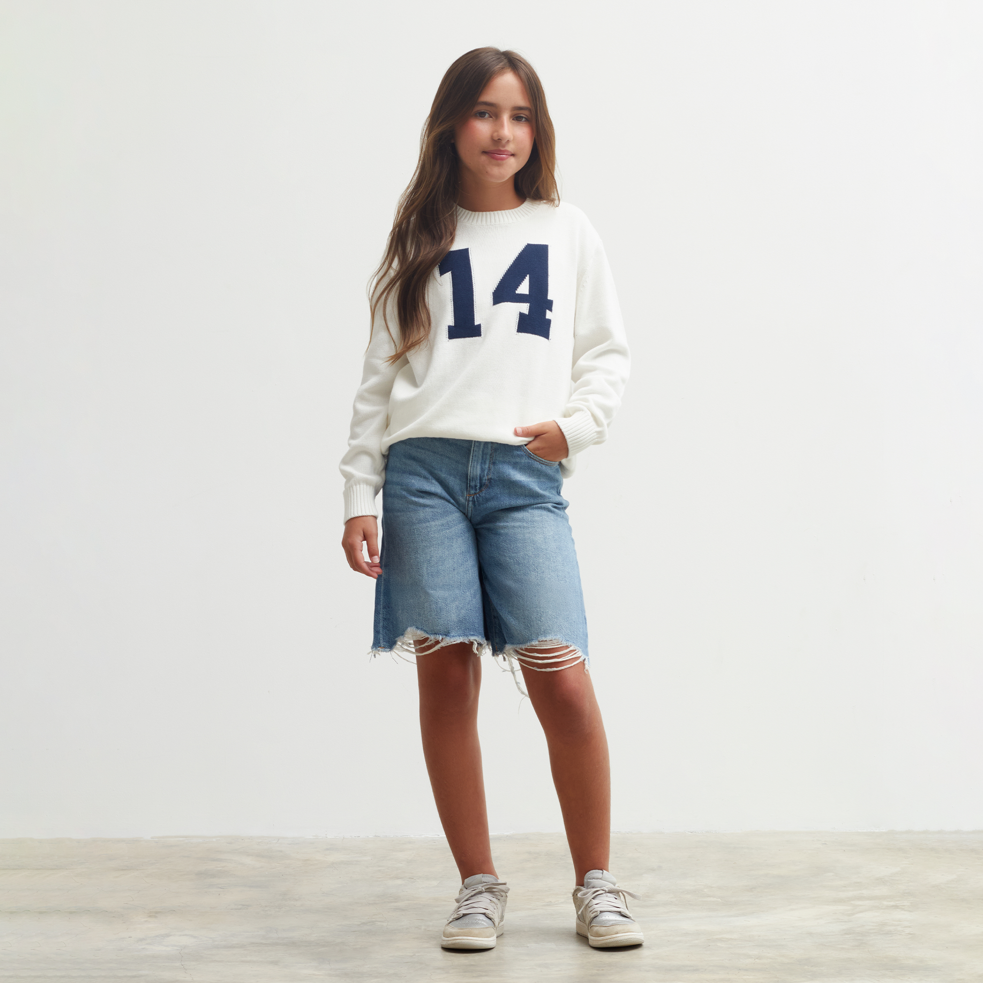 14 Stitch Knit Sweater - White